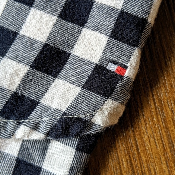 TOMMY HILFIGER Navy Top - Picture 6 of 8